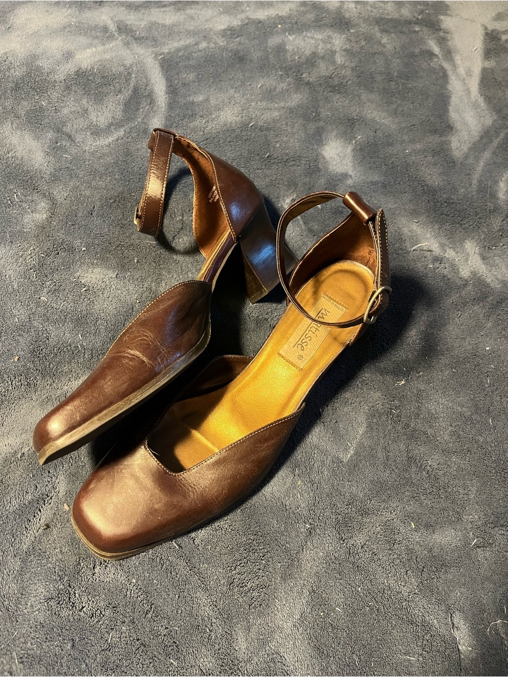 Matisse Brown Leather Ankle-Strap Block Heel Pumps